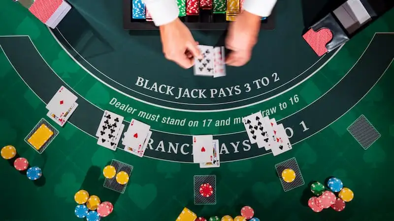 Game bài Blackjack ăn tiền có thật không? Cách chơi?