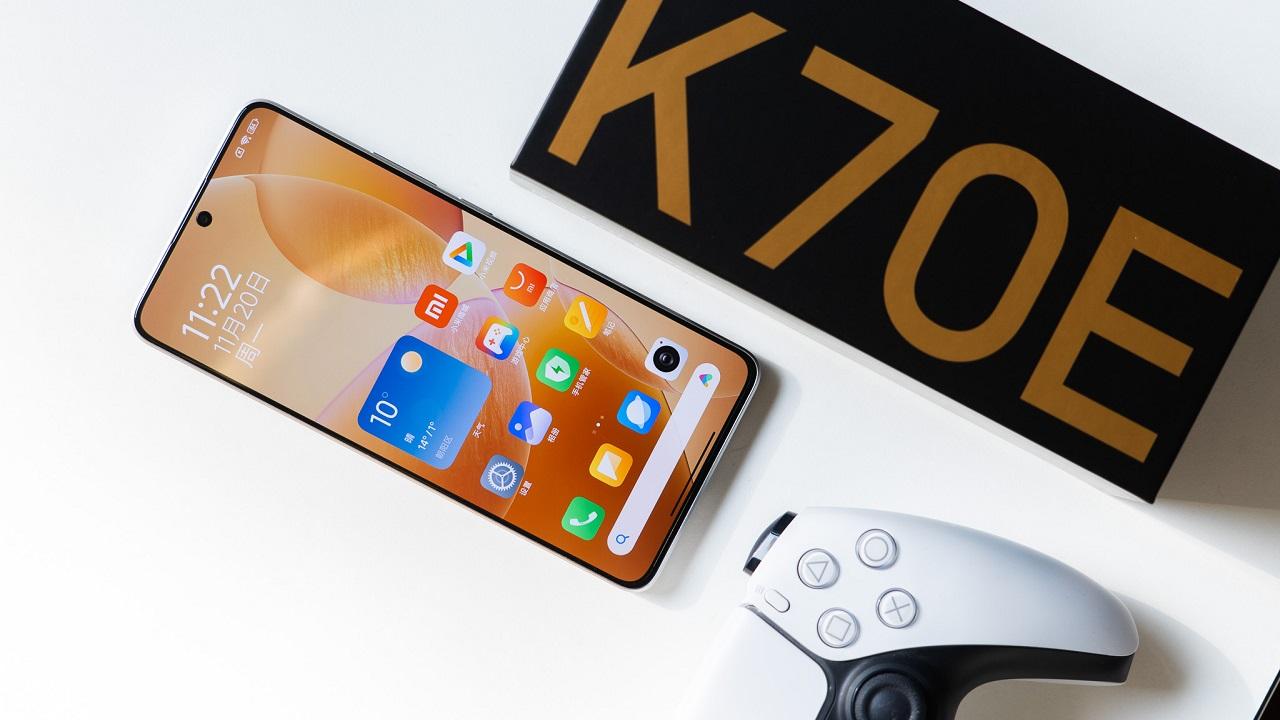 Màn hình của Redmi K70E có các viền được làm mỏng đều