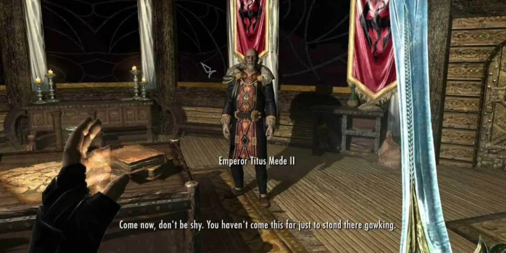 Ám sát Hoàng đế Titus Mede II cho Dark Brotherhood trong Skyrim