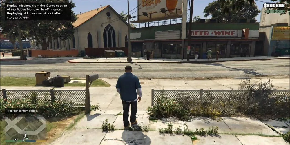 Cảnh rượt đuổi gay cấn giữa cảnh sát và người chơi trên đường phố Los Santos trong GTA 5