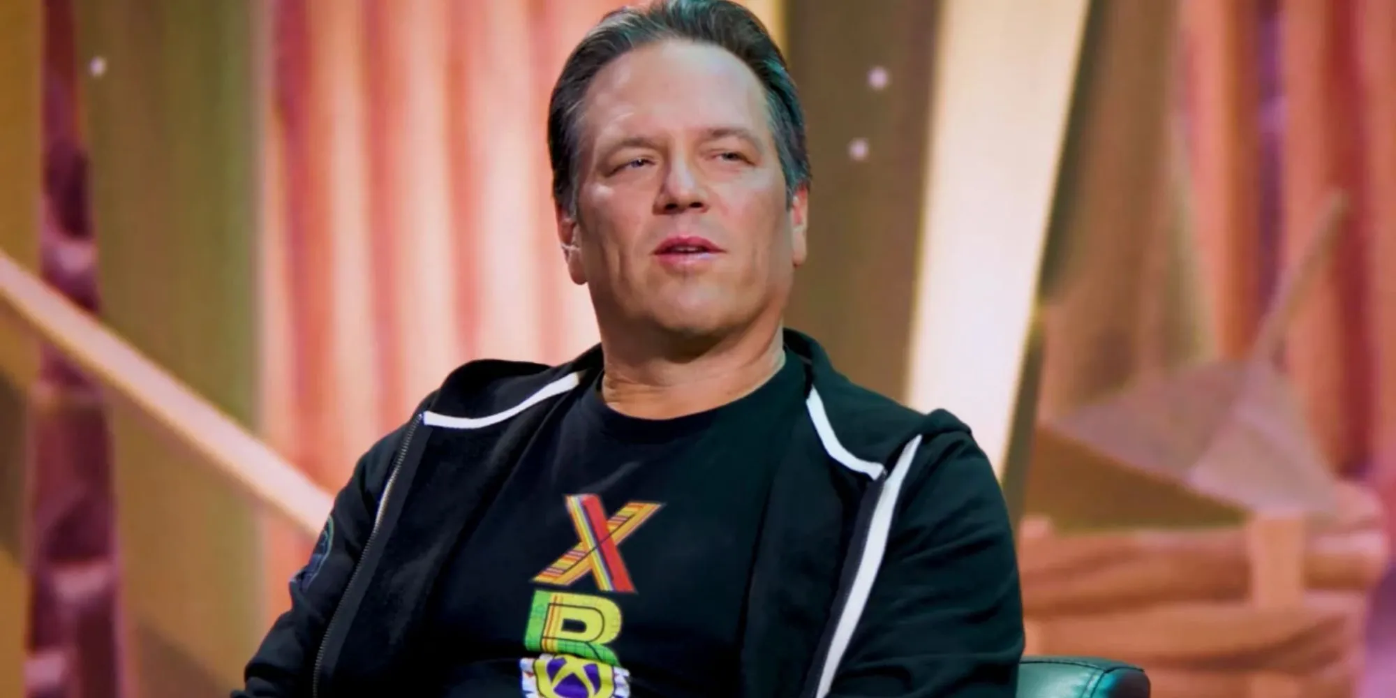 Chủ tịch Xbox Phil Spencer phát biểu về chiến lược đa nền tảng