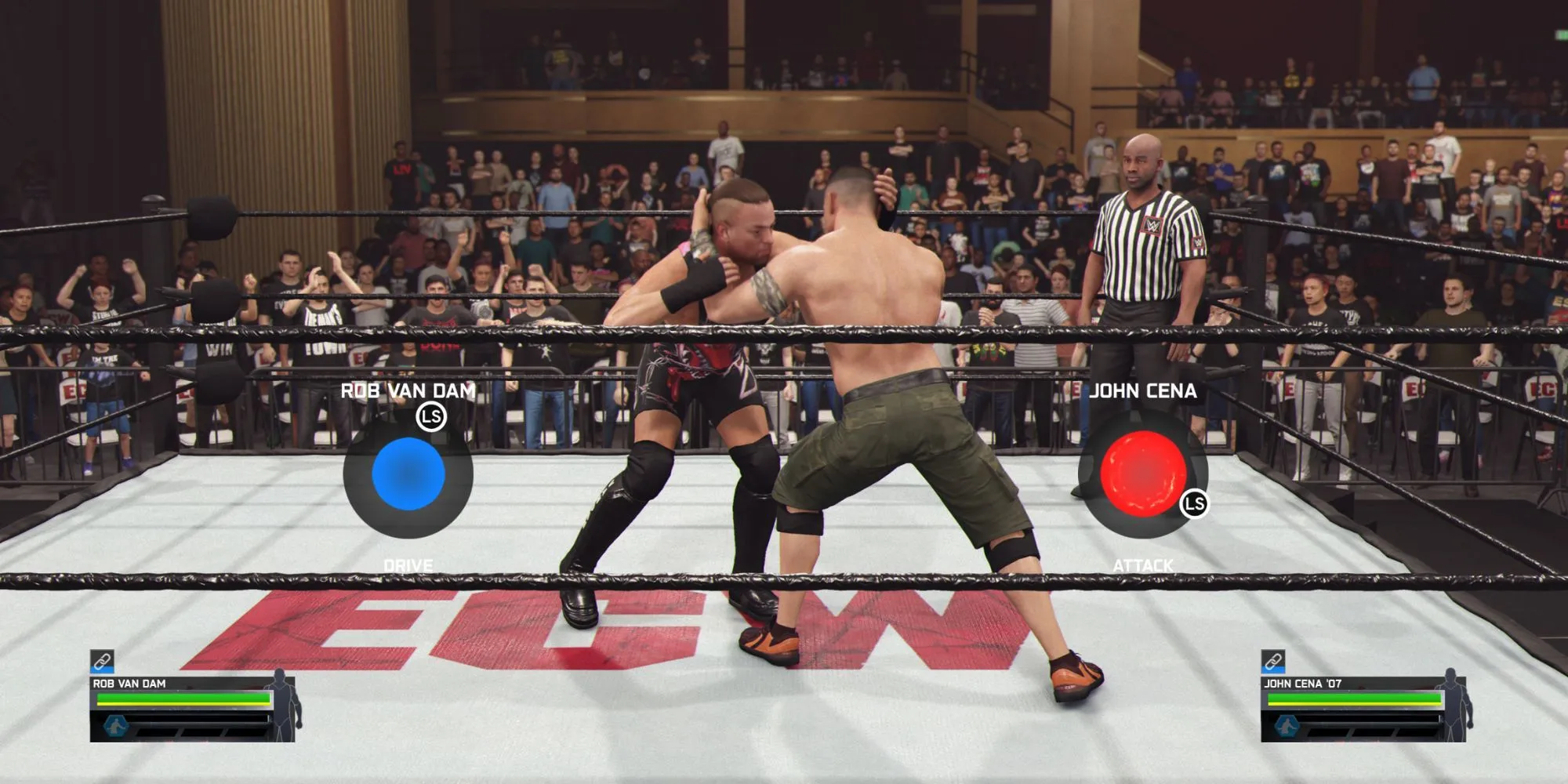 Mini-game quay analog trái để chiến thắng đòn khóa Chain Wrestling trong WWE 2K25