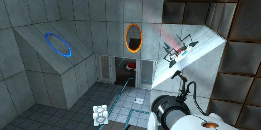 Nhân vật Chell trong game giải đố Portal đang sử dụng súng tạo cổng dịch chuyển trên tường