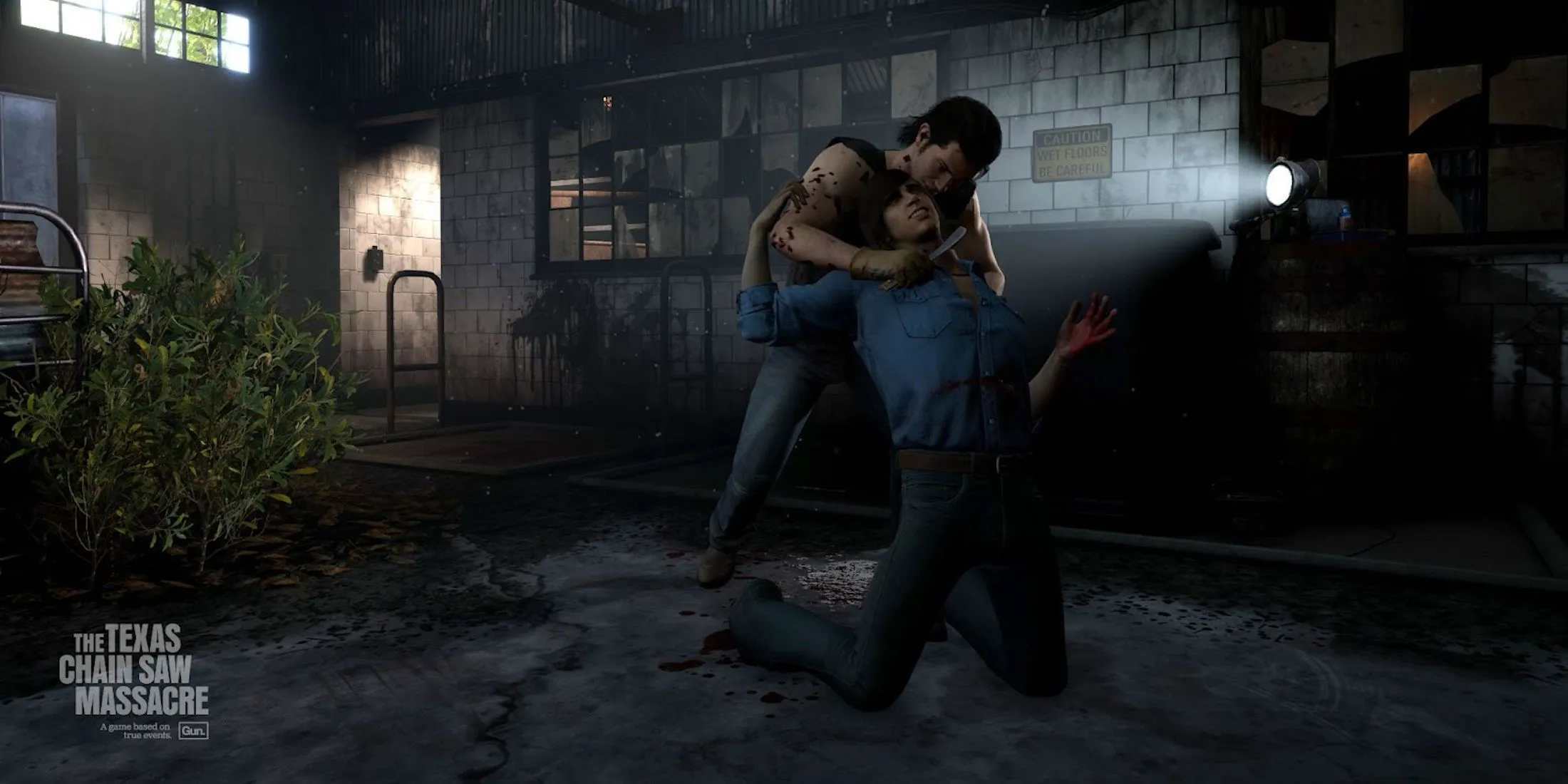 Nhân vật sát nhân Johnny thực hiện đòn kết liễu nạn nhân trong game TCSM