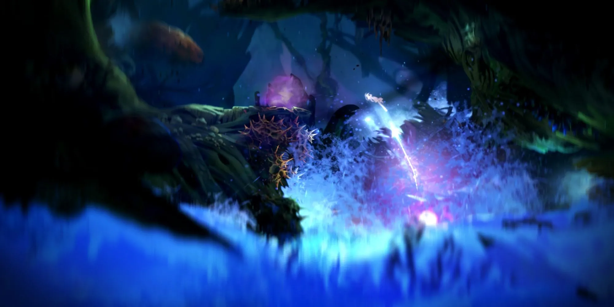 Ori nhìn một cái cây trong khu rừng mù bị tàn phá, bối cảnh game Ori and the Blind Forest