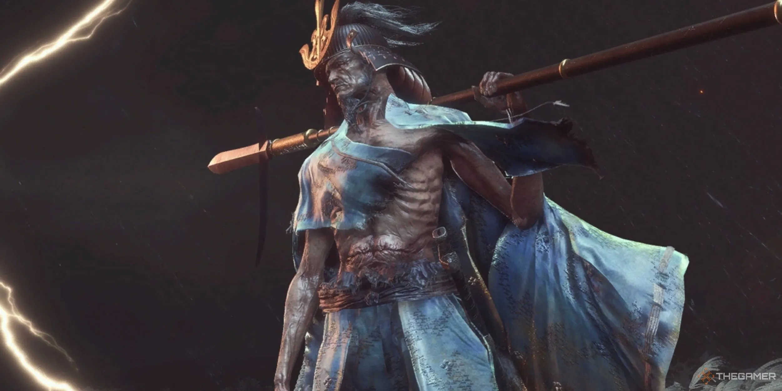 Kiếm Thánh Isshin với cây thương trong trận đấu cuối cùng của Sekiro, đại diện cho những thành tựu và cúp game đang chờ bạn mở khóa.