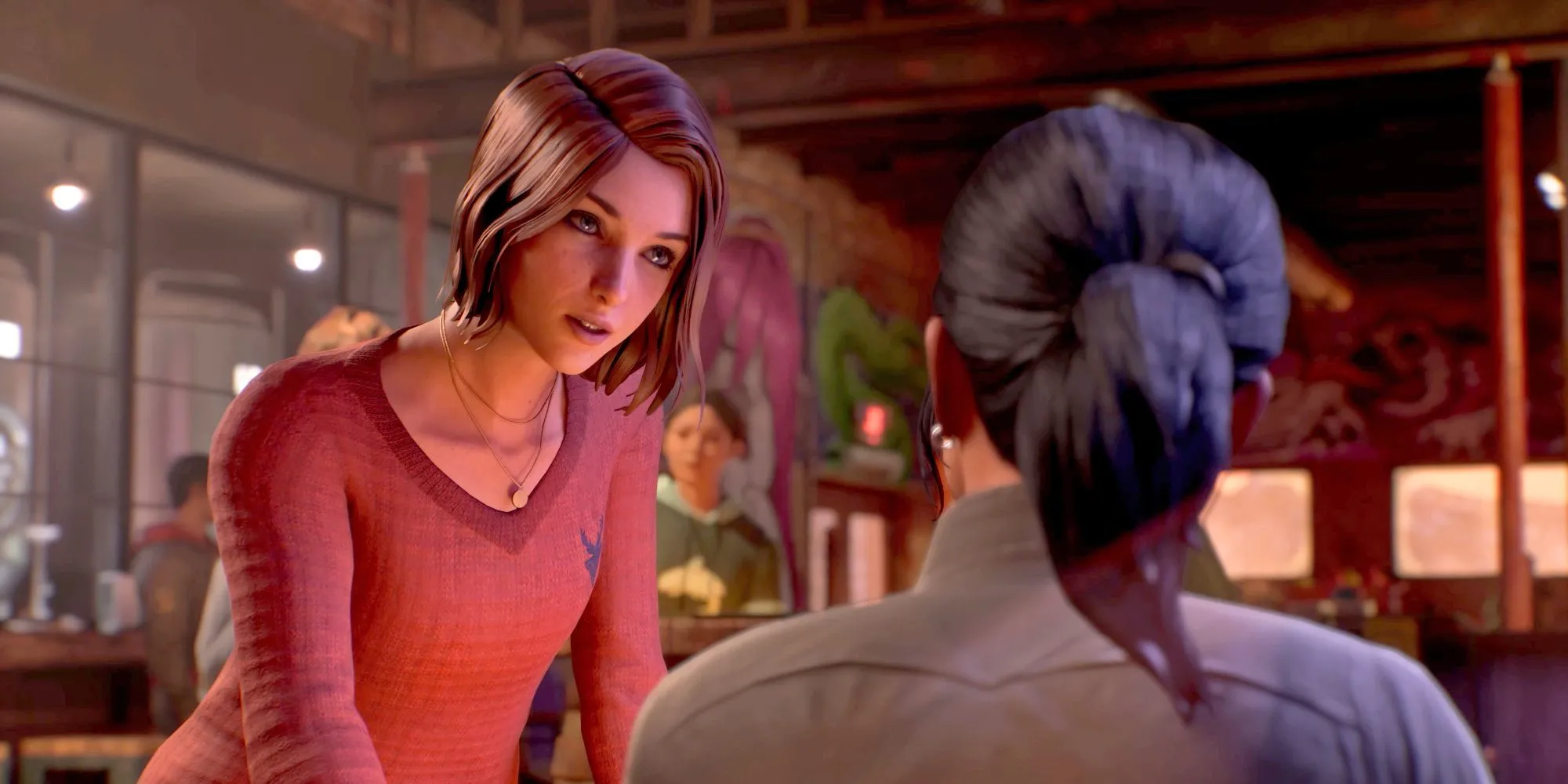 Max Caulfield và Safi đang trò chuyện, bối cảnh trong Life is Strange: Double Exposure, biểu lộ sự tương tác cảm xúc giữa các nhân vật